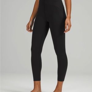 Women’s Lululemon Black Instill High-Rise Tight 25” Size 4